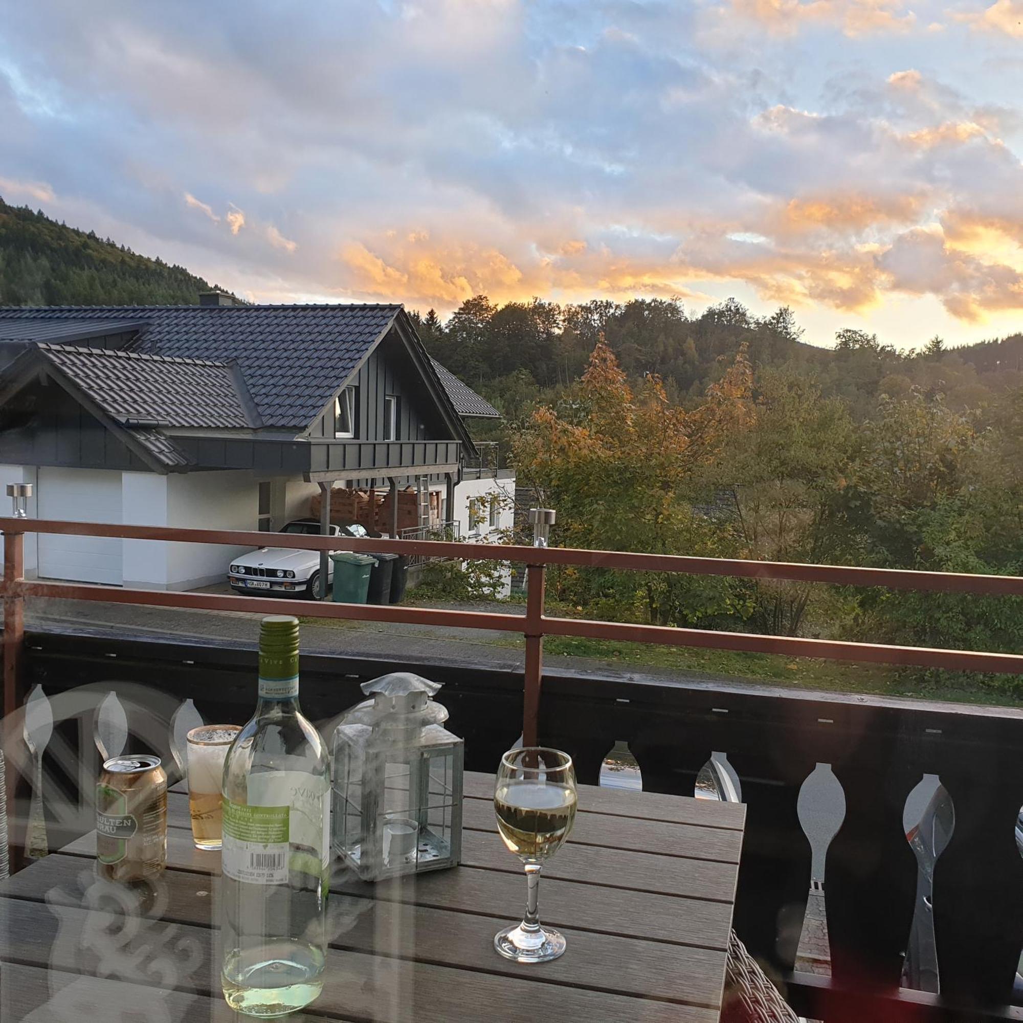 Gemuetlicher Ferienwohnung In Niedersfeld Bei Winterberg, Kostenloses Wlan ภายนอก รูปภาพ
